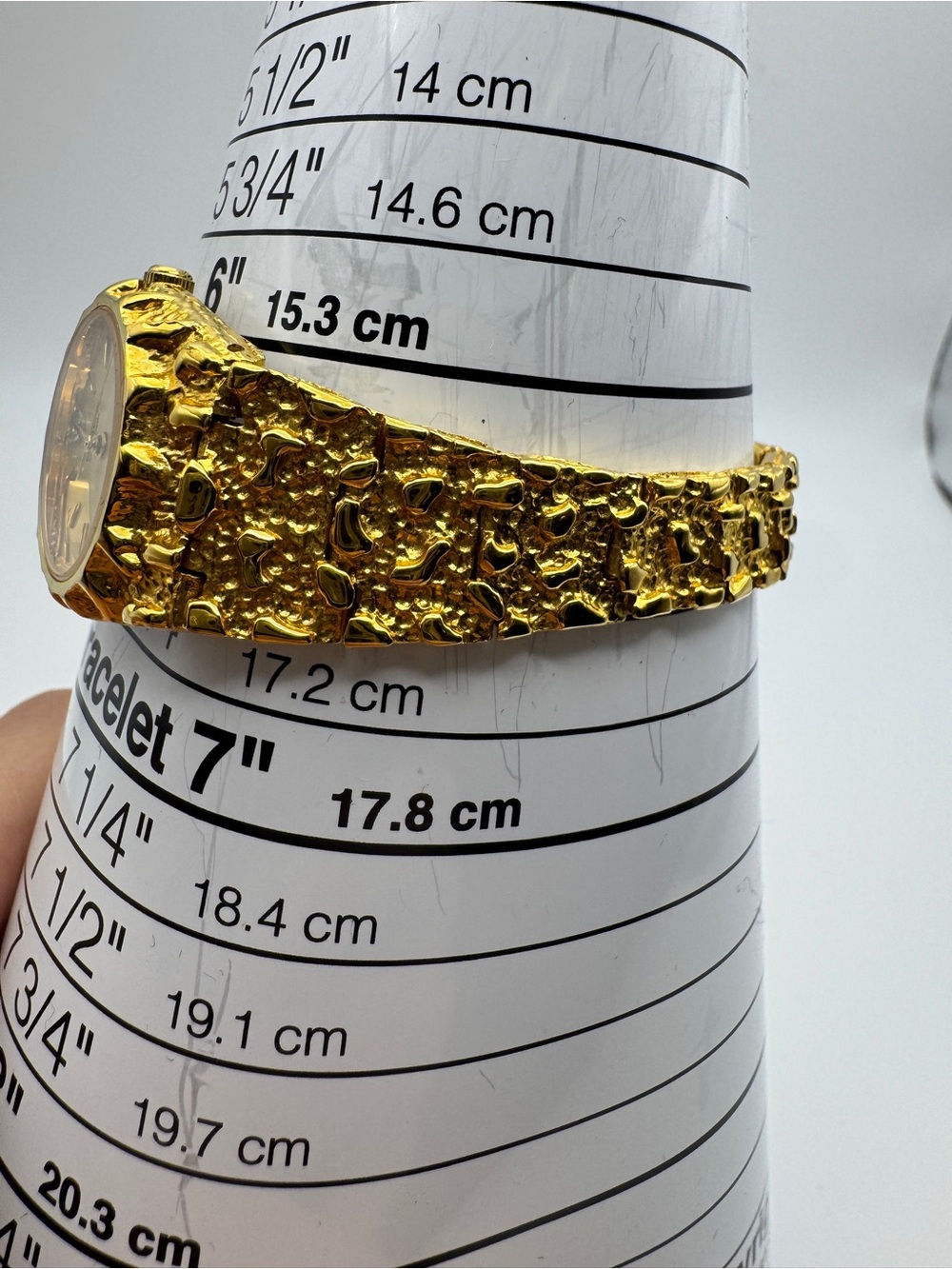 Vintage Gruen gold-tone quartz wristwatch - Picture 8 of 8